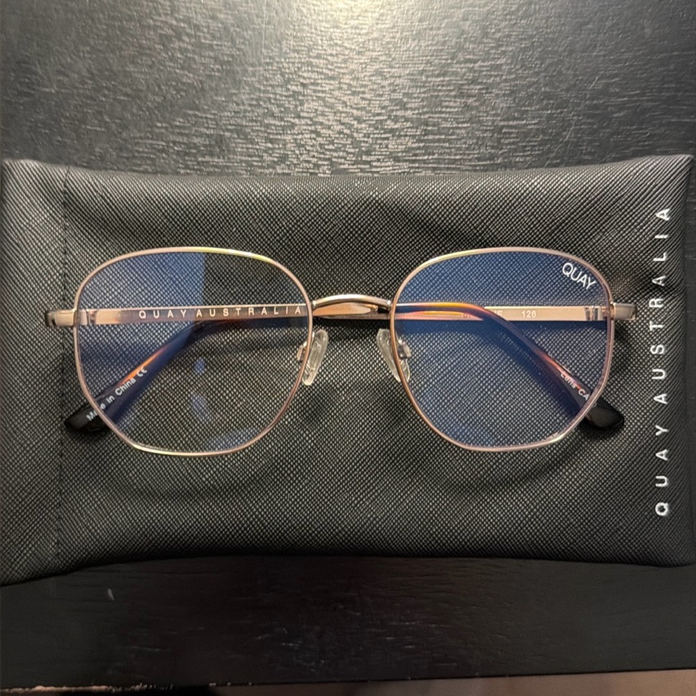Quay blue light glasses